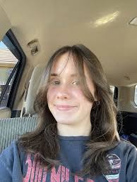 Marie Bull's Instagram, Twitter & Facebook