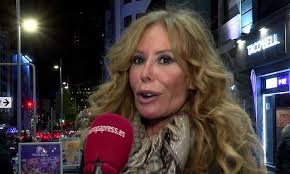 Lara Dibildos nos confiesa cómo se encuentra su madre, Laura Valenzuela