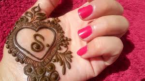 S Heart Letter Beautiful Mehndi Design For Lover Step By Step Latest Mehndi Designs Mehndi Designs Unique Mehndi Designs
