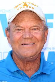 Glen Campbell, Rhinestone Cowboy singer, dies aged 81