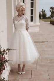 I kept expecting to have some kind of holy what sort of style did you envision for your jewish wedding day? Modest Wedding Dresses For Modern Brides Smashing The Glass Jewish Wedding Blog