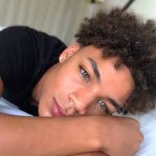 joannabaut hey momma , don't be mad about this ❤️