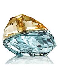 Live opens up with citrus notes, particularly lemon, and is joined by the warm sweetness of caramel. Deseo Jennifer Lopez Perfume A Fragrance For Women 2008