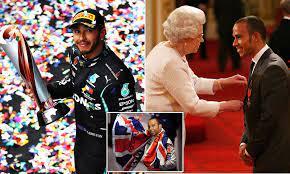 Formula 1 champion lewis hamilton has been knighted in a new year honours list which salutes hundreds of people for their work in the covid pandemic. Lewis Hamilton Will Be Awarded A Knighthood In New Year S Honours After His Tax Affairs Are Cleared Daily Mail Online