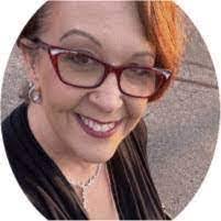 Debby Dull's Instagram, Twitter & Facebook