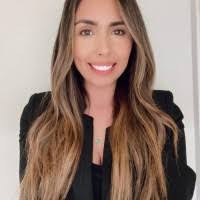 Sarah Florez's Instagram, Twitter & Facebook