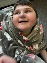 Hims so happy at school with all of his friends. 💙