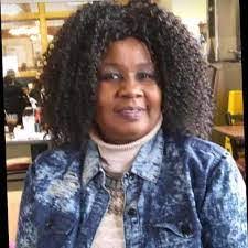 Cosaundra Chapple's Instagram, Twitter & Facebook