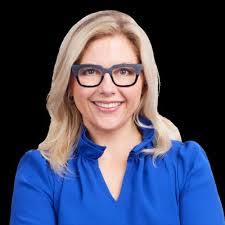 Tammy Blount's Instagram, Twitter & Facebook