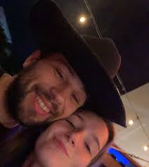 Alex Riva (@ariva3021) • Instagram photos and videos