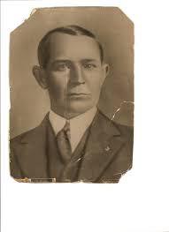 An amazing photo from Hallie Gay Walden Bagley, a Midway girl. This is Will  Rogers with other Midway men and young Albert Kennedy. Anybody know the  house?