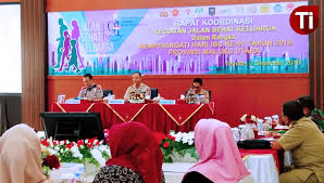 Adapun peringatan hari ibu ke 91 tahun 2019 dengan tema perempuan berdaya, indonesia maju pelaksanaannya didasarkan dari keputusan menteri pemberdayaan perempuan dan perlindungan anak ( i gusti. Jalan Sehat Keluarga Peringati Hari Ibu Ke 91 Akan Diikuti 10 000 Peserta Times Indonesia