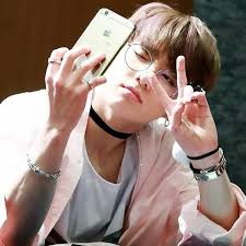 Did he change his @ ? Jeon Jungkook Bts Winefebriyanti1 Twitter