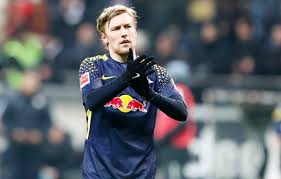 Эми́ль пе́тер фо́рсберг — шведский футболист, атакующий полузащитник немецкого клуба «рб лейпциг» и сборной швеции. Emil Forsberg Napadayushij Shveciya Rb Lejpcig