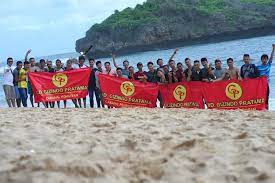 De nature indonesia saat ini dipimpin oleh bpk. Gizindo Pratama Home Facebook