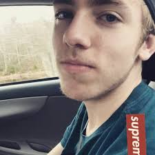 Stream Adam Chase music