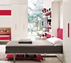 Italian Designers Create Very Useful Space Savers Piccoli Spazi Salotti Piccoli Risparmio Di Spazio