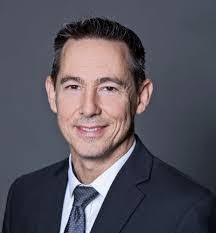 Paul Gowan's Instagram, Twitter & Facebook