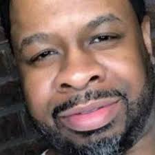 Derrick Burton Stylist