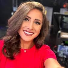 Tara Loftin's Instagram, Twitter & Facebook