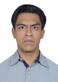 Lara Oliver's Instagram, Twitter & Facebook