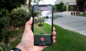 Ever record video but wished you could have captured a great photo opportunity at the same. Iphone 11 Camera Tip Lets You Record Quick Video With Volume Buttons Ios Hacker