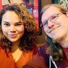 Wendy Whitmer's Instagram, Twitter & Facebook