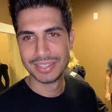 1👉2, #tbt🔙 Com esse casal de vigas kkk @rafaelcunha e @deboracorreiacunha  😍😍 um grande abraço pra meu amigo @tomkleber.of e toda a família