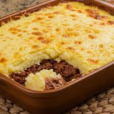 Escondidinho de carne seca