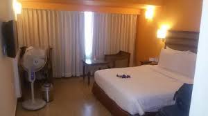 Quality inn sabari is situated in chennai and is close to nearby sightseeing spots, such as valluvar kottam. Quality Inn Sabari Resorts Picture Of Benzz Park Kodai Kodaikanal Tripadvisor