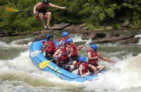 This funny rafting lover features a rafting friends is perfect for your next rafting adventure. 15 White Water Rafting Memes Ideas White Water Rafting Rafting Funny Pictures