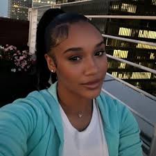 Ace Boogie (@YungAce100)