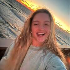 Veronica Harrison (roniharrison25)