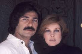 Robert Kardashian Sr.'s Dating History: From Priscilla Presley to Kris  Jenner