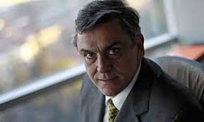 74 personas que el SII investiga por pagos políticos de SQM tienen nexos  con la UDI y RN