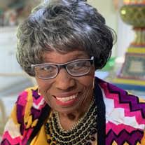 Pauline Butts's Instagram, Twitter & Facebook