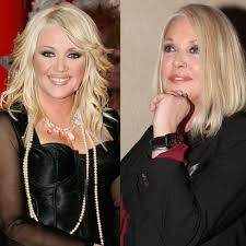 Ρούλα (θεοδώρα) κορομηλά), born on february 16 1957 is a greek television and talk show presenter. Eidhseis Me 8ema Palies Fwtografies