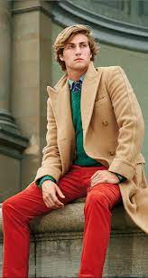 All the things i love.a burberry scarf and a camel color trench coat! Pin On Men S Fall Winter Looks