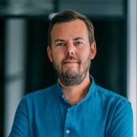 50+ profils pour “Geier”