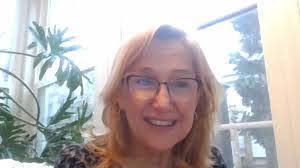 Cynthia Postelle's Instagram, Twitter & Facebook