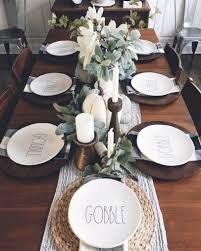 49 Impressive Farmhouse Dining Room Decor For You To Apply In Your Home In 2020 Fall Dining Room Farmhouse Dining Rooms Decor Fall Table Decor