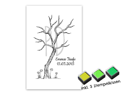 Der vater bohrt ein loch in den baumstamm und steckt ihn in einen ständer. Fingerabdruck Gastebuch Baum Fur Deine Hochzeit Personalisierter Baum Mit Stempelkissen Individuell Gastebaum Motiv Baum Klein Schwarzweiss Papierdrachen