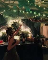 Here are some ideas and tips for holding a lovely enchanted forest party for your birthday elf or fairy! Forest Party Decoration Ideas Ksa G Com