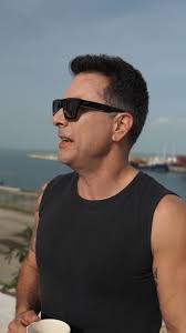 Si estás viendo el #ESDLC6 ahora mismo, sabrás el porqué Corina está  hablando con Zuleta. ¿Funcionará el plan?