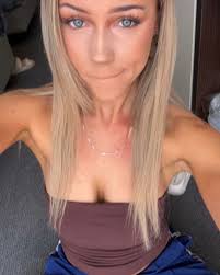 Amelia Hinton-White (@ameliahintonwhite) • Instagram photos and videos