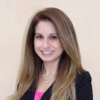 Melissa Bayne's Instagram, Twitter & Facebook