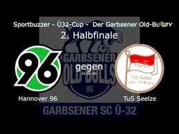 Ü32-Cup - Garbsener Old-Bulls - 16:55 Uhr - Hannover 96 gegen TuS Seelze -  2. Halbfinale - YouTube