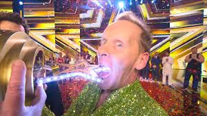 So knapp war es noch nie: Stevie Starr ist das neue Supertalent!