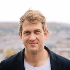 Anna Gallina (@AnnaGallinaHH)