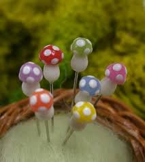 キノコのまち針 の作り方 その他 その他 アトリエ まち針 ハンドメイド 樹脂粘土 作り方